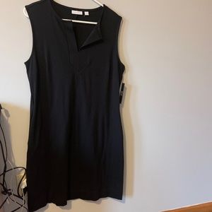 NWT womens New York and company dress black with v-neck detail L